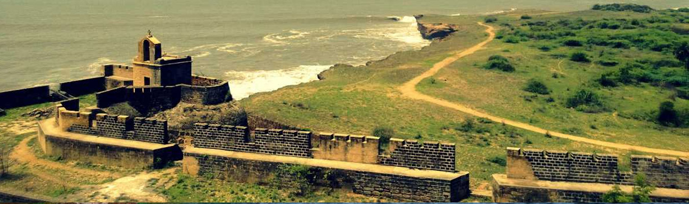 Diu Beaches In India: Palaces To Visit